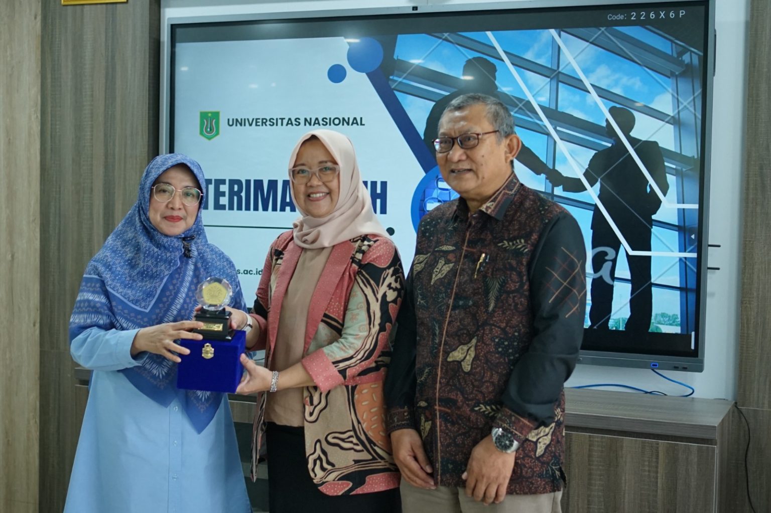 Kegiatan benchmarking Universitas Pancasila bersama Universitas Nasional