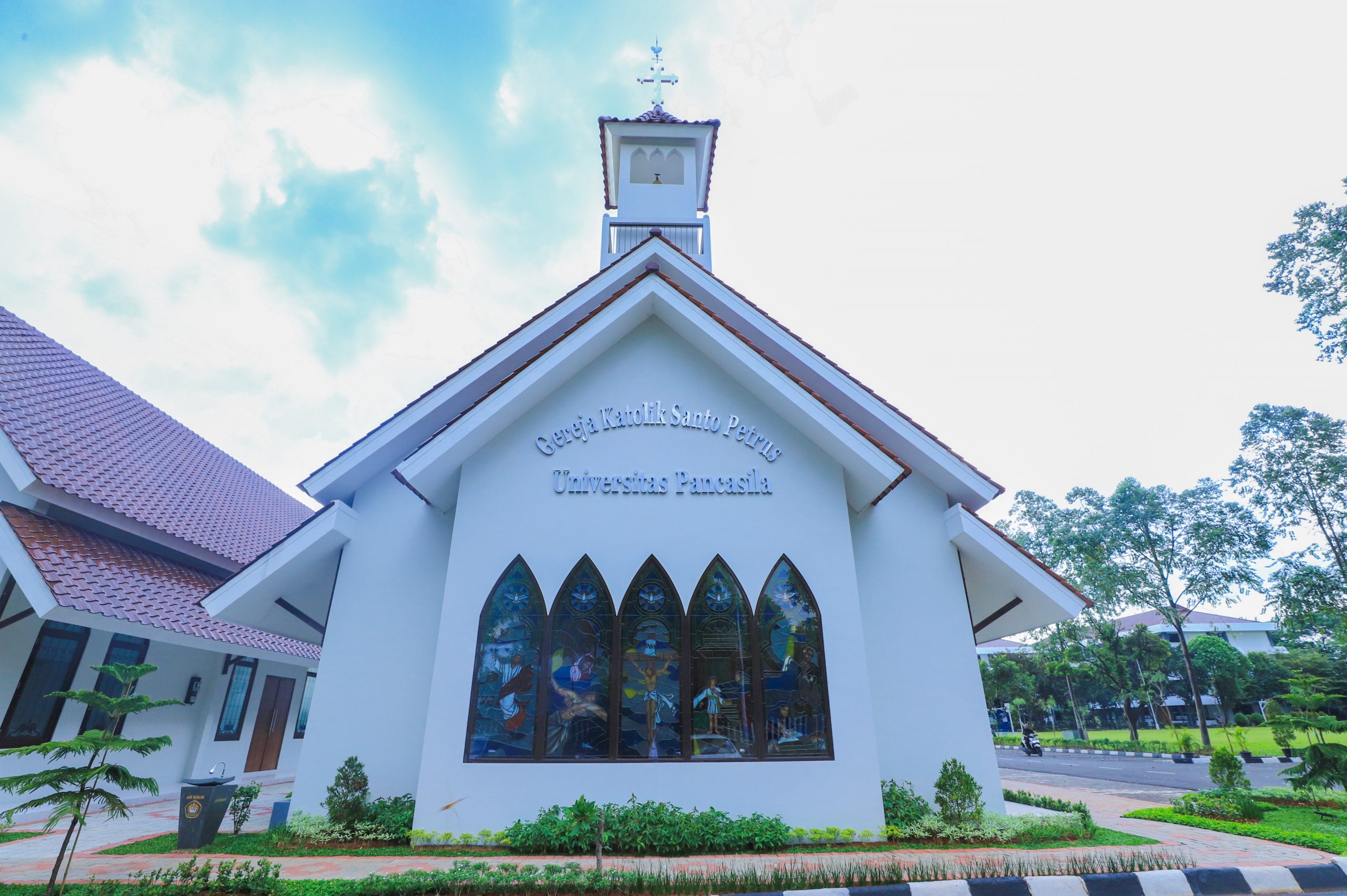 Gereja 2