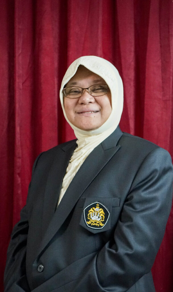 Dr. Jum Anggraeni., S.H., M.H.