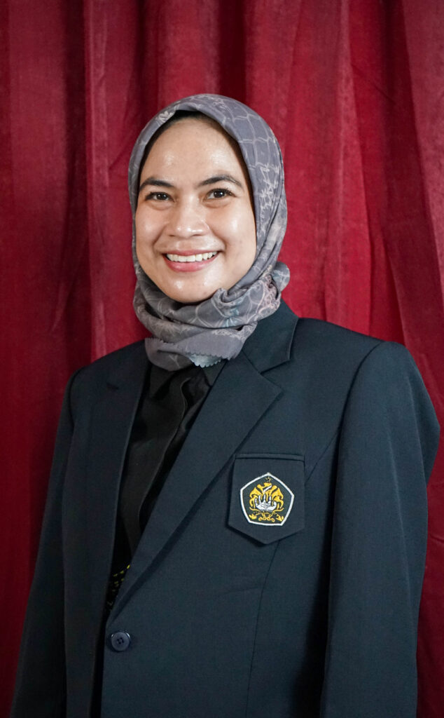 Dr. Ricca Anggraeni, S.H., M.H.